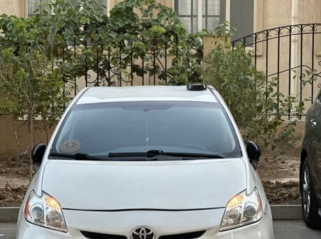Toyota Prius 2011