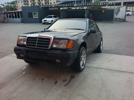 Mercedes 230 E 1988