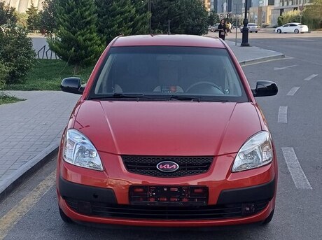 Kia Rio 2005
