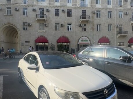 Volkswagen Passat CC 2010