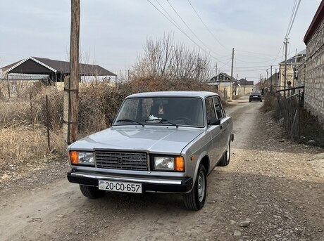 LADA (VAZ) 2107 2010