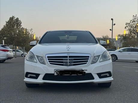 Mercedes E 300 2010