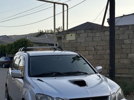 Mitsubishi Airtrek 2002