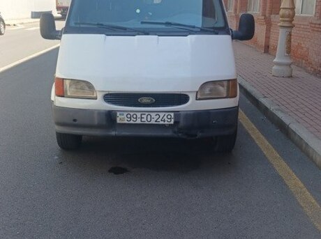 Ford Transit 1999