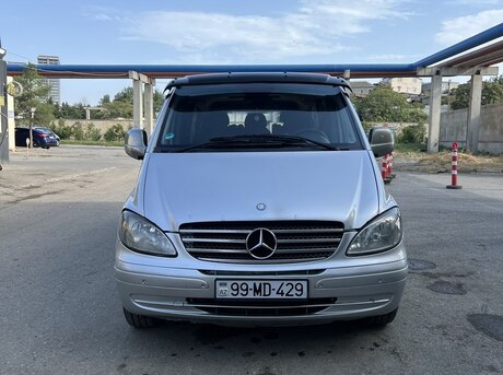 Mercedes  2005
