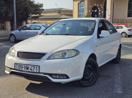 Daewoo Gentra 2014