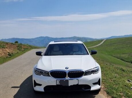 BMW 330e 2020