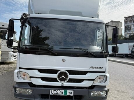 Mercedes Atego 818 2008