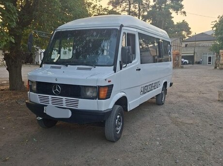Mercedes 208 D 1994