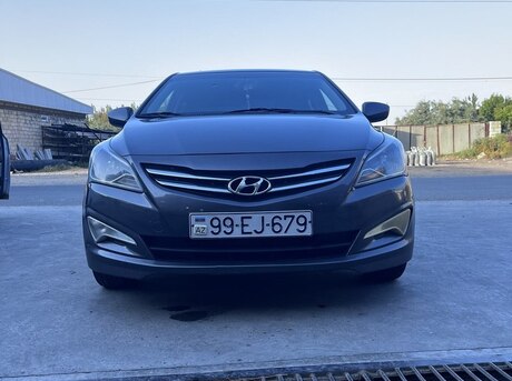 Hyundai Accent 2015