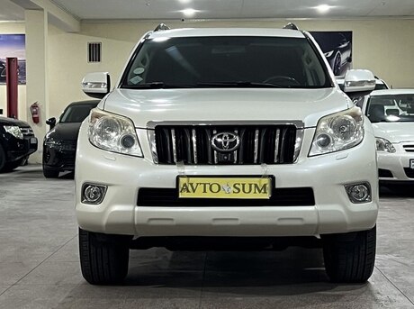 Toyota Land Cruiser Prado 2013