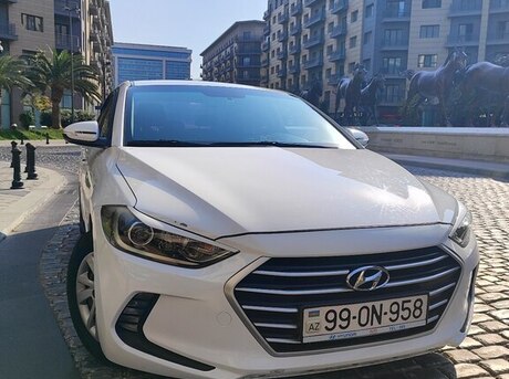 Hyundai Avante 2016