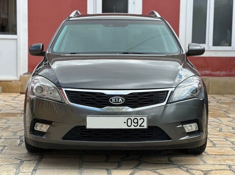 Kia  2010