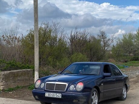 Mercedes E 280 4MATIC 1996