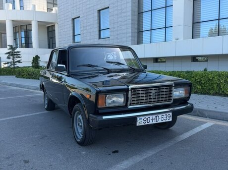LADA (VAZ) 2107 2010