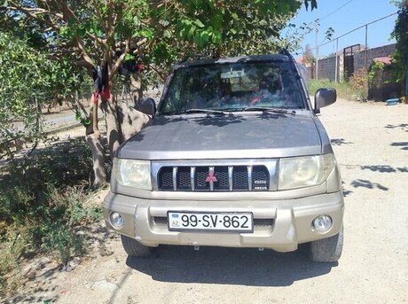 Mitsubishi Pajero 1998