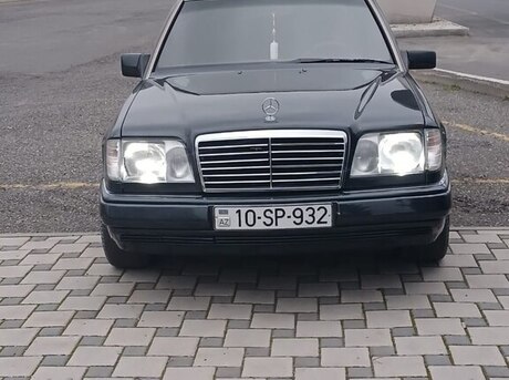 Mercedes E 220 1994