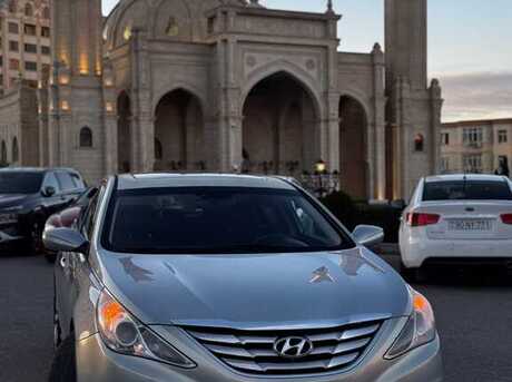 Hyundai Sonata 2011