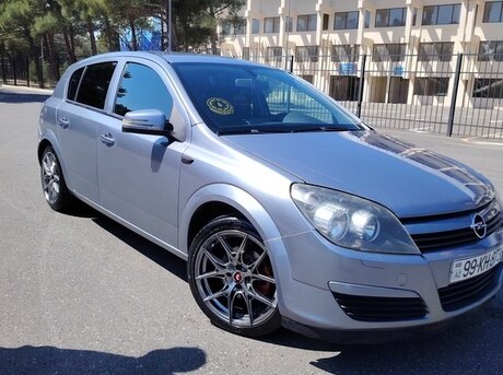 Opel Astra 2004
