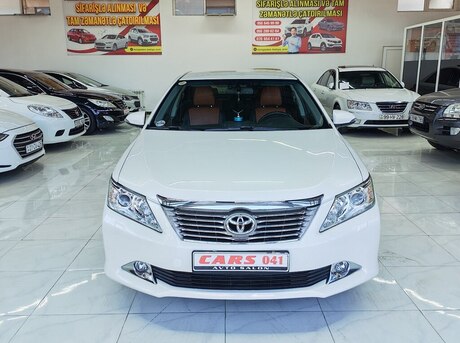 Toyota Camry 2014