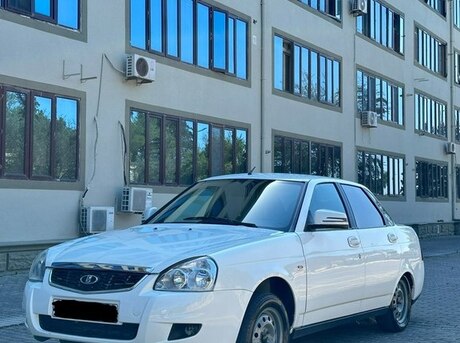 LADA (VAZ) Priora 2018