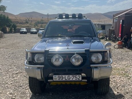 Mitsubishi Pajero 1994