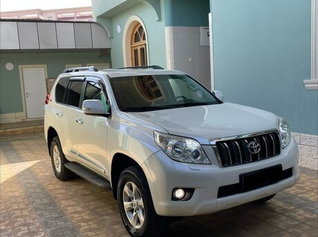 Toyota Land Cruiser Prado 2010