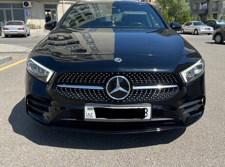 Mercedes A 250 e 2021