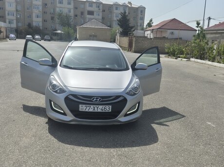 Hyundai i30 2013