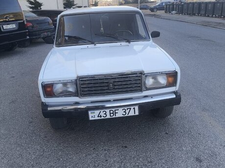 LADA (VAZ) 2107 2000