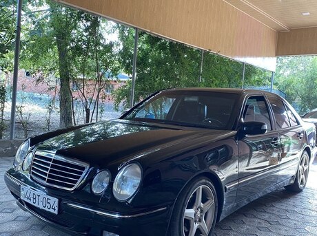 Mercedes E 200 2000
