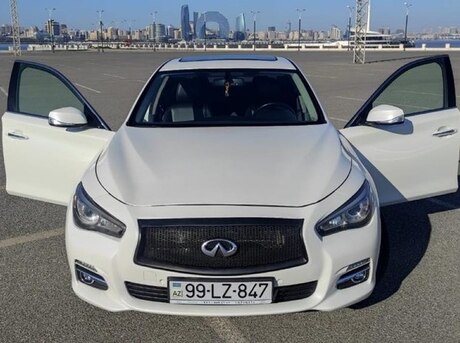 Infiniti Q50 2016