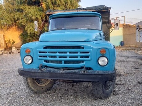 ZIL 130 1985