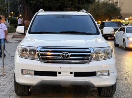 Toyota Land Cruiser 2010