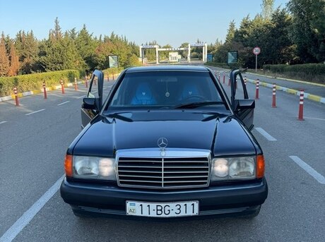 Mercedes 190 1992
