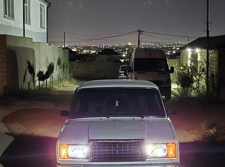 LADA (VAZ) 2107 2011