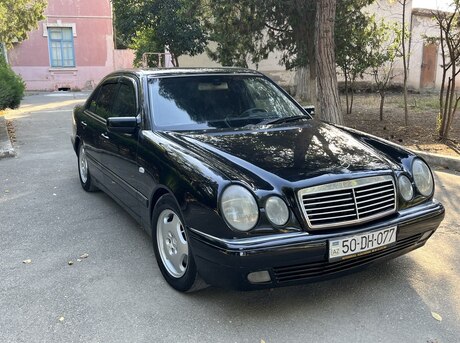 Mercedes E 240 1999
