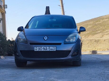 Renault Scenic 2011