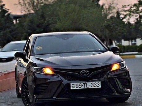 Toyota Camry 2018