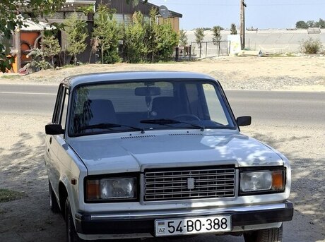 LADA (VAZ) 2107 2000