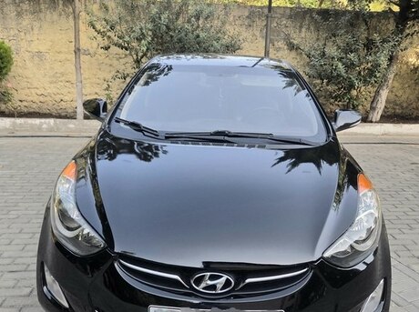 Hyundai Elantra 2013