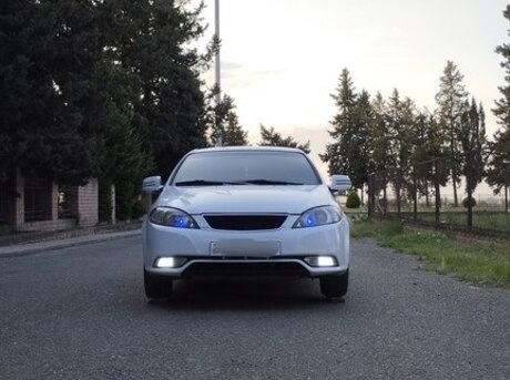 Daewoo Gentra 2014