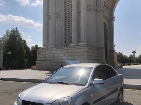 Kia Rio 2005