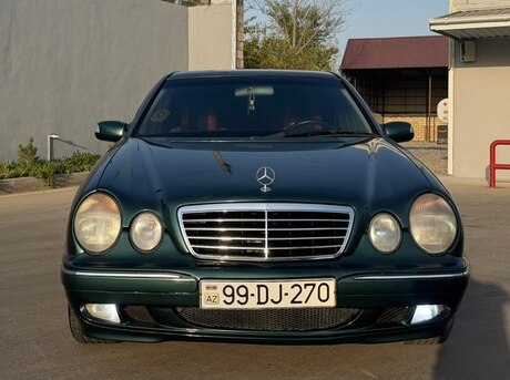Mercedes E 270 2000