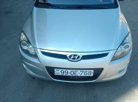 Hyundai i30 2009