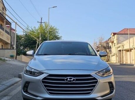 Hyundai Avante 2016