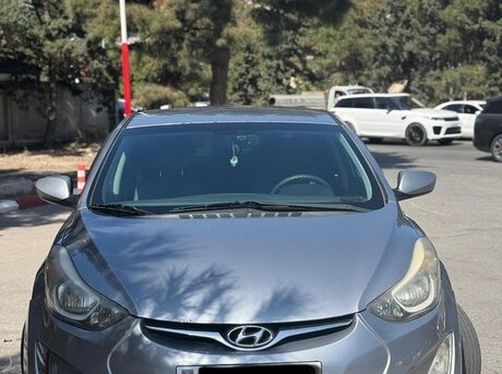 Hyundai Elantra 2015