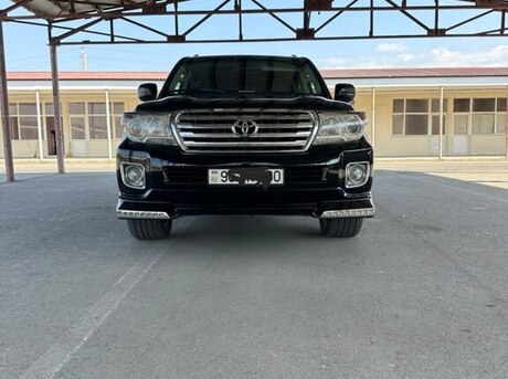 Toyota Land Cruiser 2010