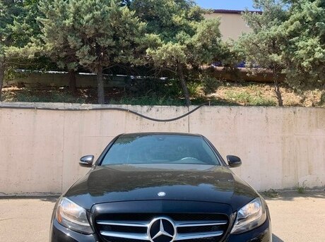Mercedes C 300 2016