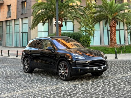 Porsche Cayenne 2012